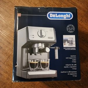 Delonghi ECP3220 espresso and Cappuccino Maker